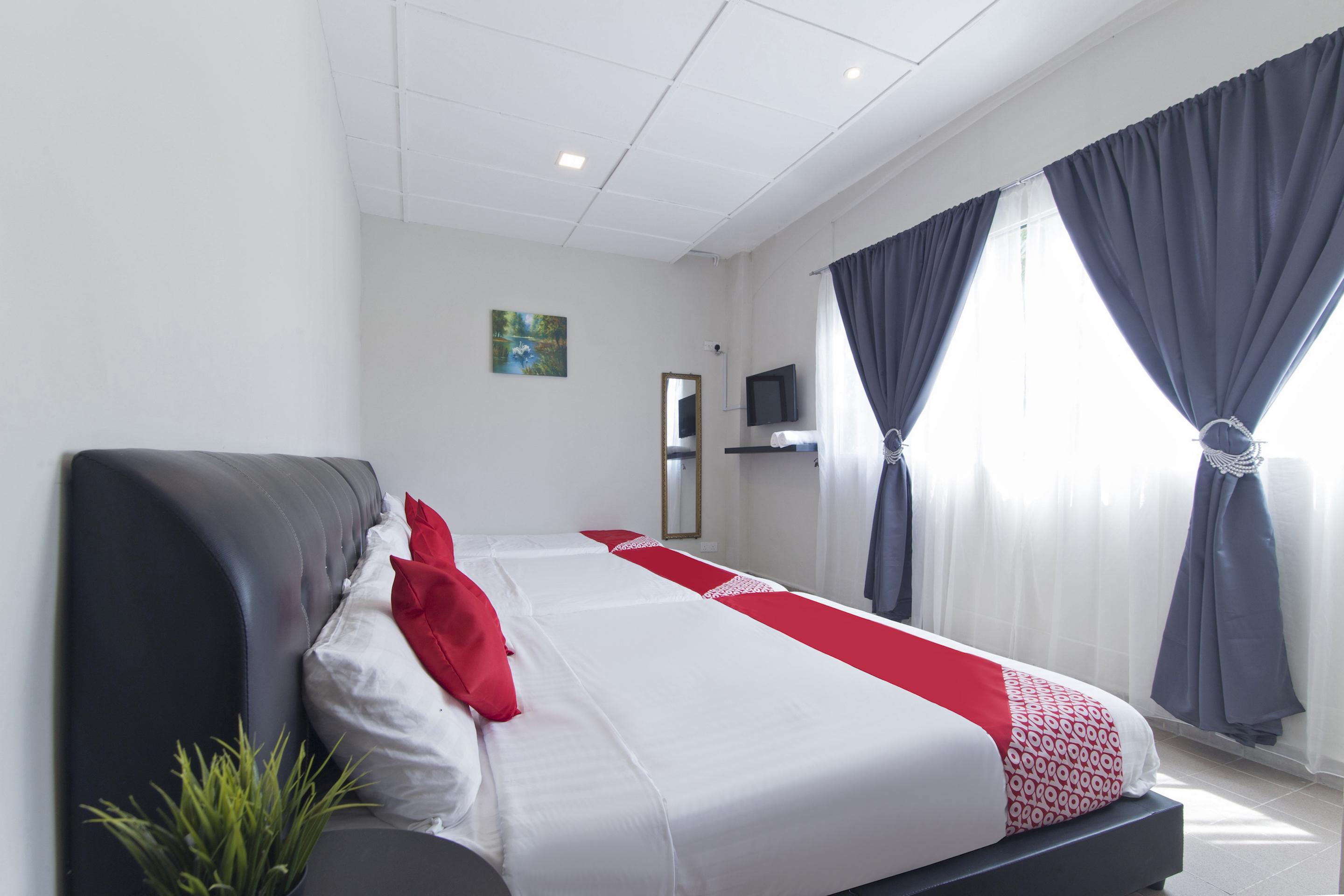 โอโย 717 มิสเตอร์เจ โฮเต็ล วากัฟ เช เยห์ 2 Hotel วากัฟเชเยห์ ภายนอก รูปภาพ