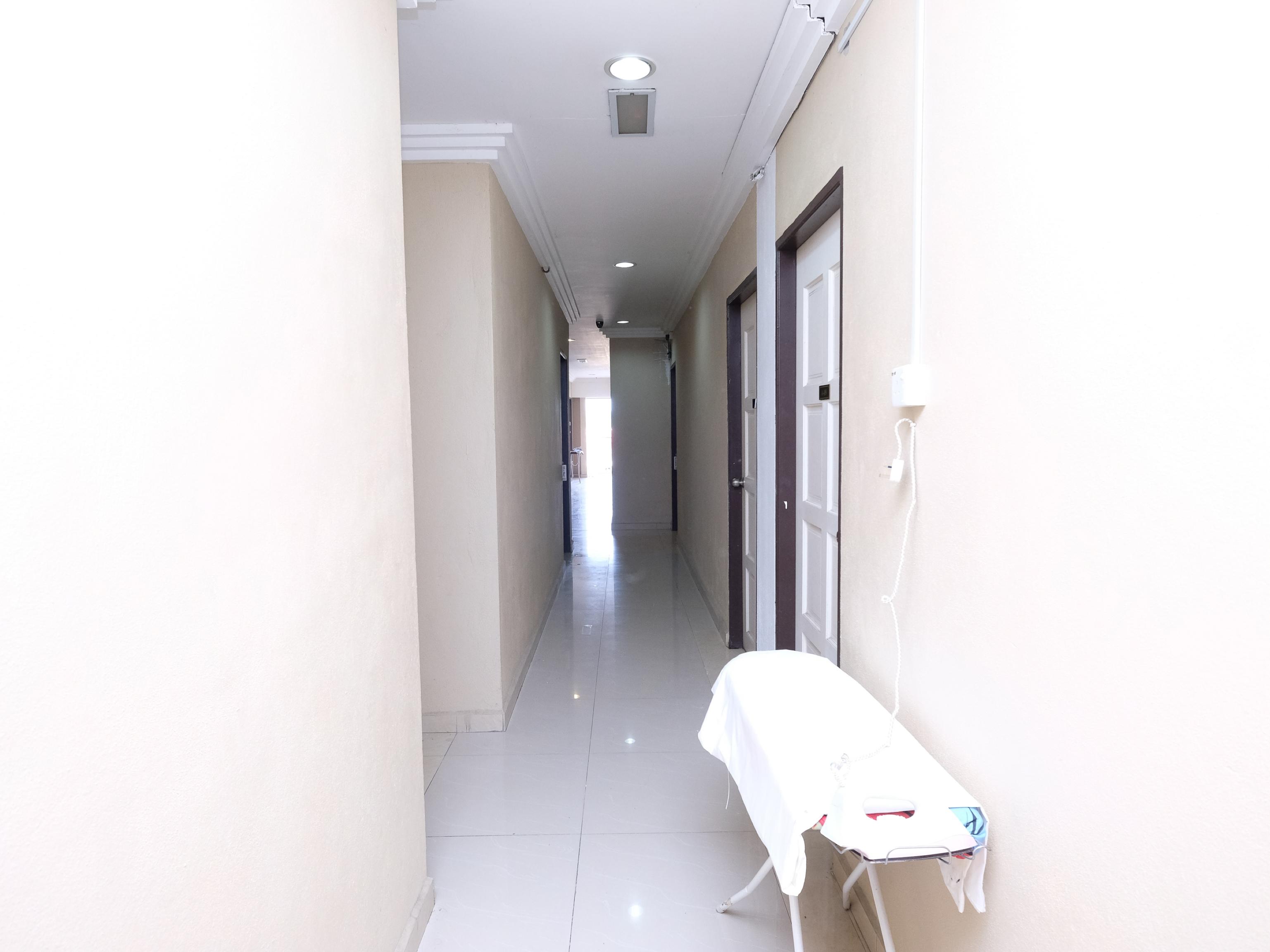 โอโย 717 มิสเตอร์เจ โฮเต็ล วากัฟ เช เยห์ 2 Hotel วากัฟเชเยห์ ภายนอก รูปภาพ