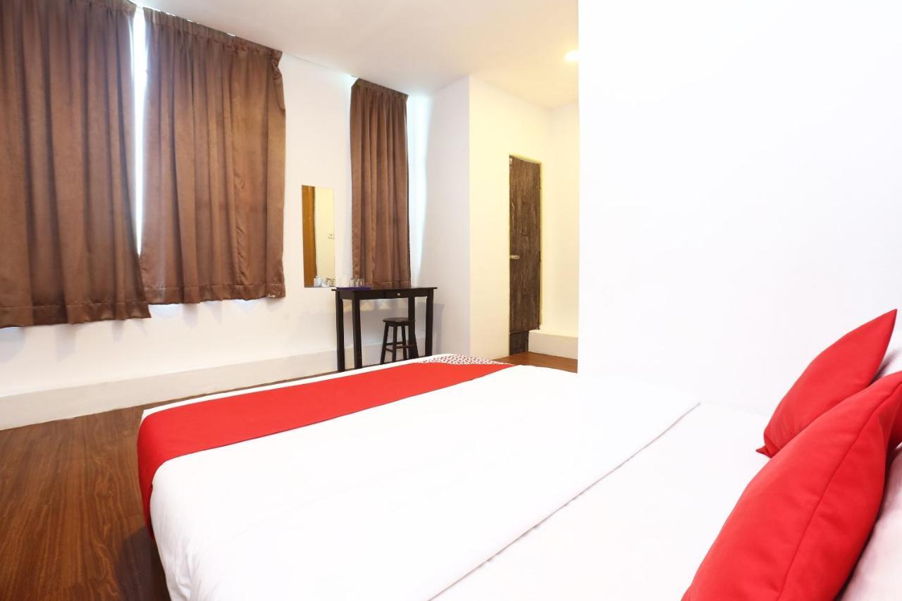 โอโย 717 มิสเตอร์เจ โฮเต็ล วากัฟ เช เยห์ 2 Hotel วากัฟเชเยห์ ภายนอก รูปภาพ